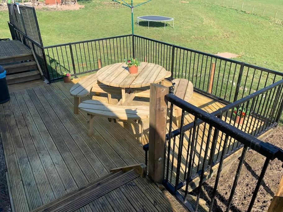 Farm Stay Caravan On Working Farm Dacre  Екстериор снимка